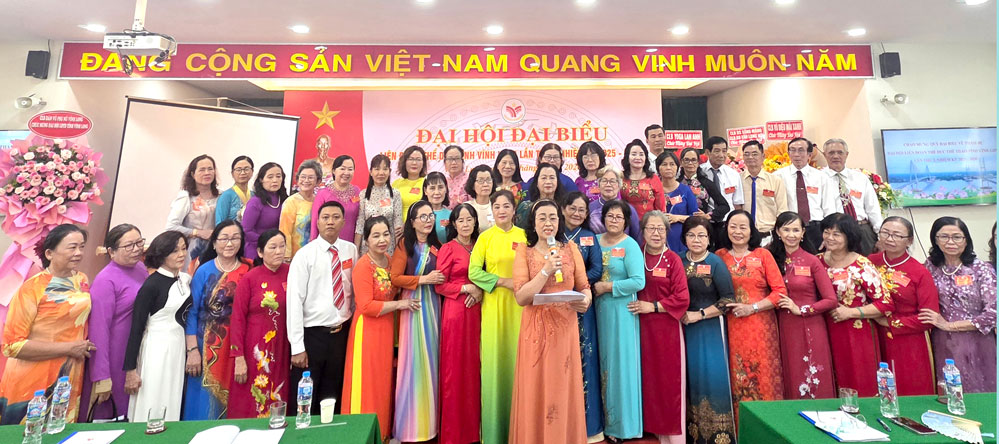 BCH Liên đoàn Thể dục tỉnh Vĩnh Long khóa I, nhiệm kỳ 2025 - 2030 ra mắt với số lượng 47 vị.