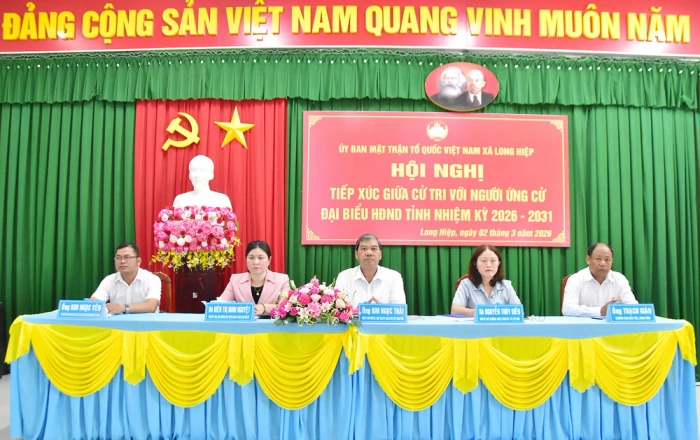 Các ứng cử viên đại biểu HĐND tỉnh tiếp xúc cử tri xã Long Hiệp