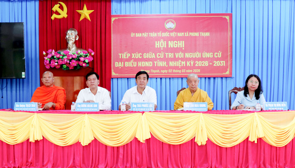 Ứng cử viên đại biểu HĐND tỉnh tiếp xúc cử tri tại xã Phong Thạnh.