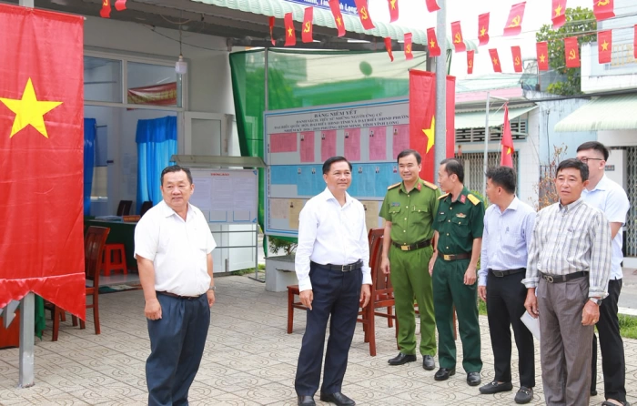 Vĩnh Long rộn ràng hướng về ngày hội non sông