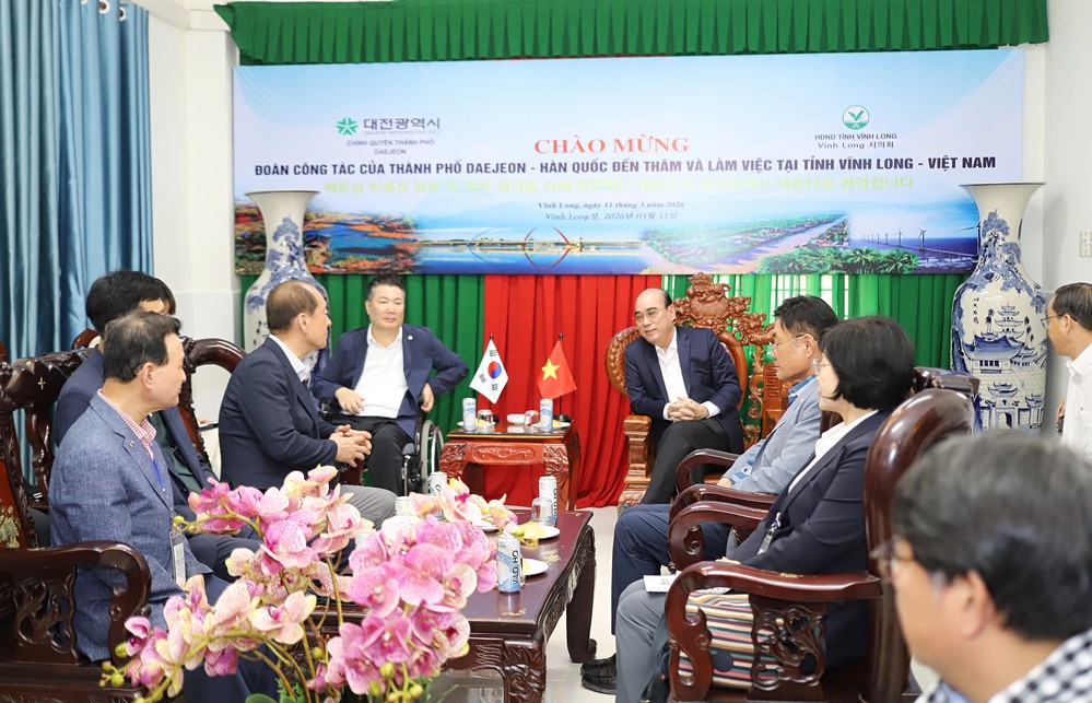 Phó Chủ tịch Thường trực HĐND tỉnh Nguyễn Văn Tuấn tiếp đoàn Hội đồng TP Daejeon.