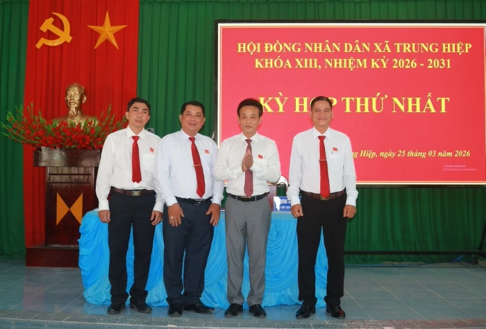 Kỳ họp thứ nhất HĐND xã Trung Hiệp nhiệm kỳ 2026 - 2031