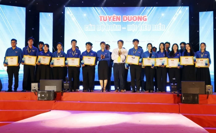 Đại học Trà Vinh tuyên dương 25 gương cán bộ Đoàn, Hội tiêu biểu