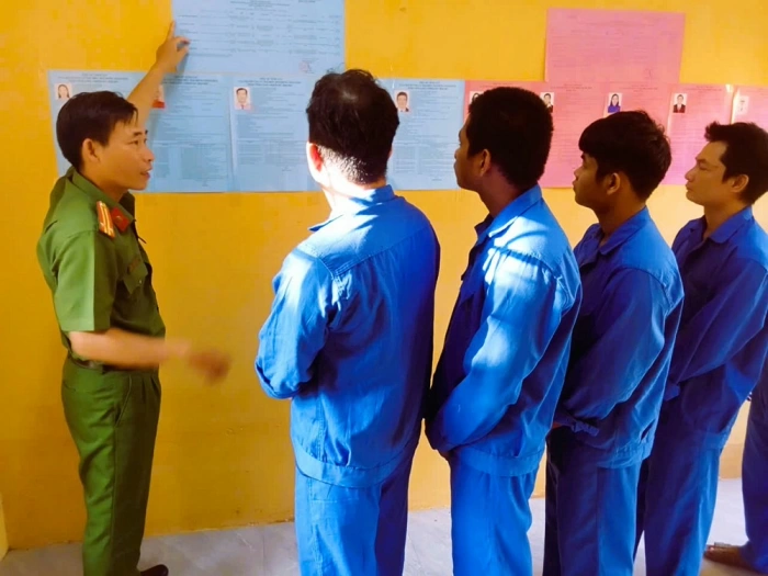 Bảo đảm quyền bầu cử cho người bị tạm giữ, tạm giam