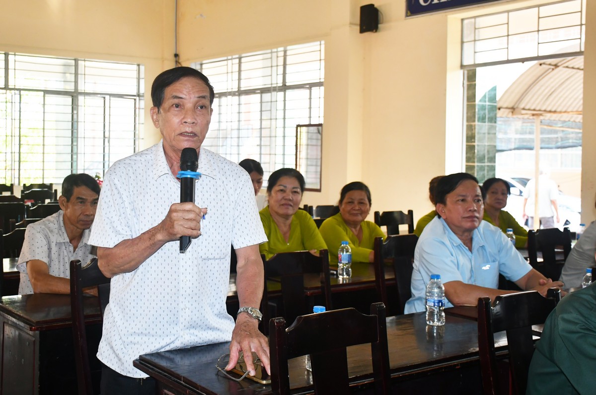 Cử tri Phan Bá Tòng bày tỏ sự hài lòng, tin tưởng đối với những ứng cử viên đơn vị số 15.