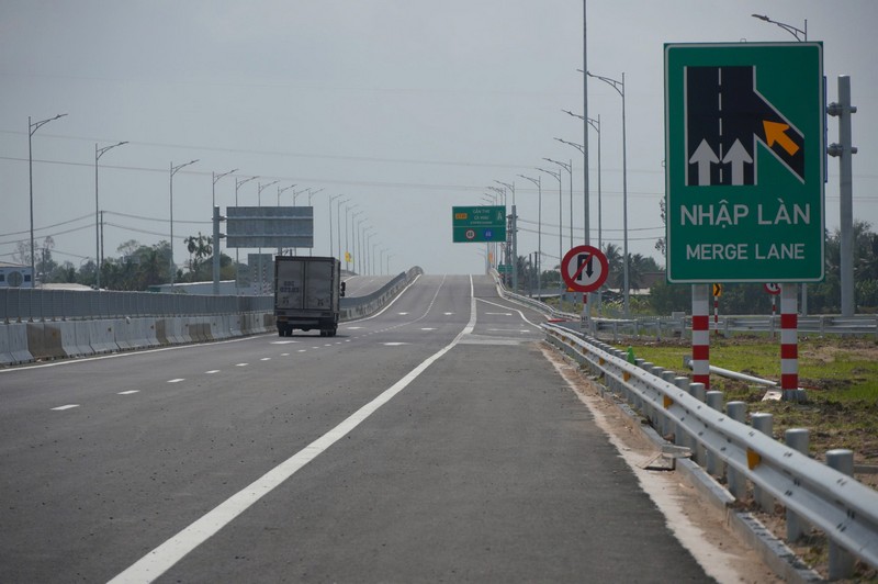 Tạm dừng khai thác cao tốc Hậu Giang – Cà Mau để hoàn thiện các hạng mục.