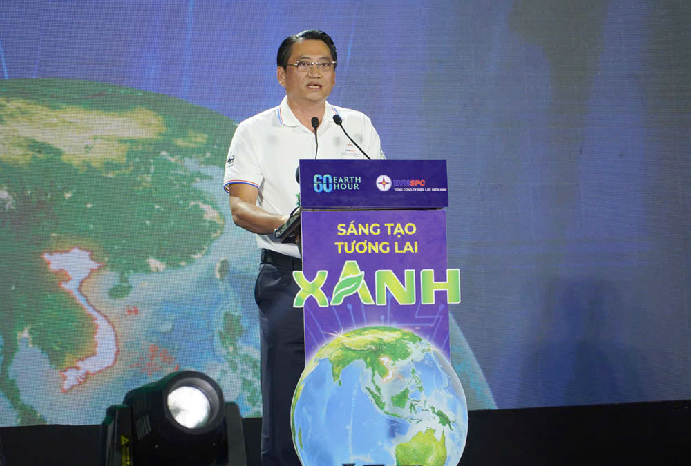 Đồng chí Nguyễn Quỳnh Thiện - Tỉnh ủy viên, Phó Chủ tịch UBND tỉnh phát biểu tại chương trình.