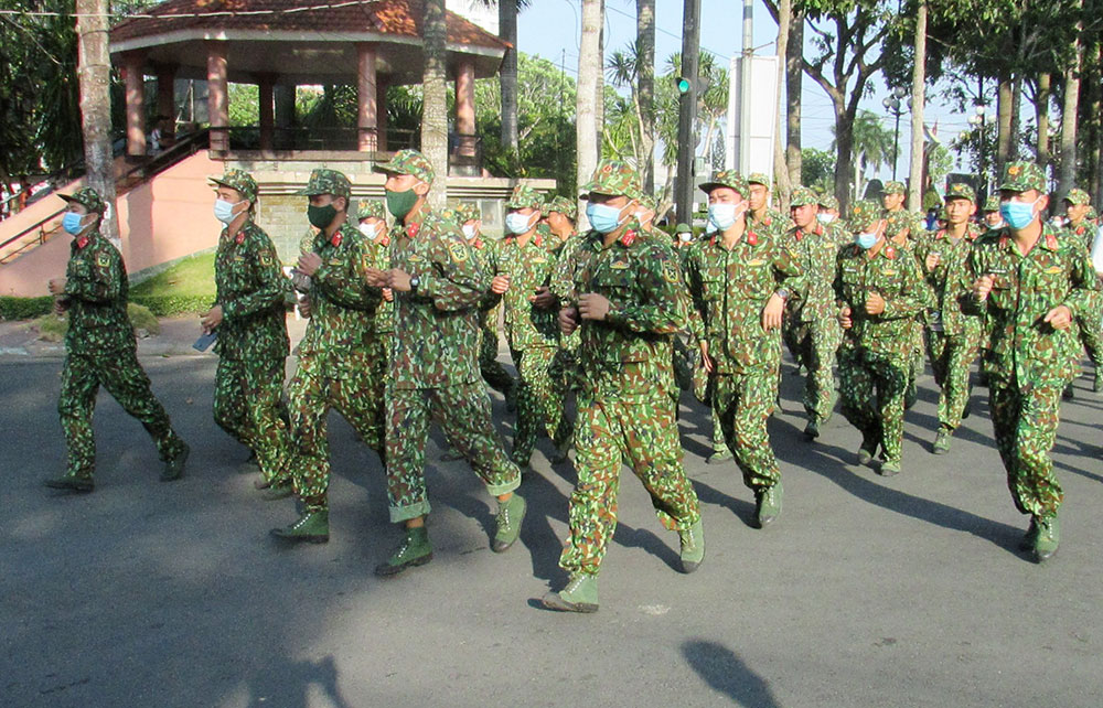 Tỉnh đặt ra mục tiêu đối với Quân đội nhân dân, trên 90% cán bộ, chiến sĩ tập luyện thường xuyên.