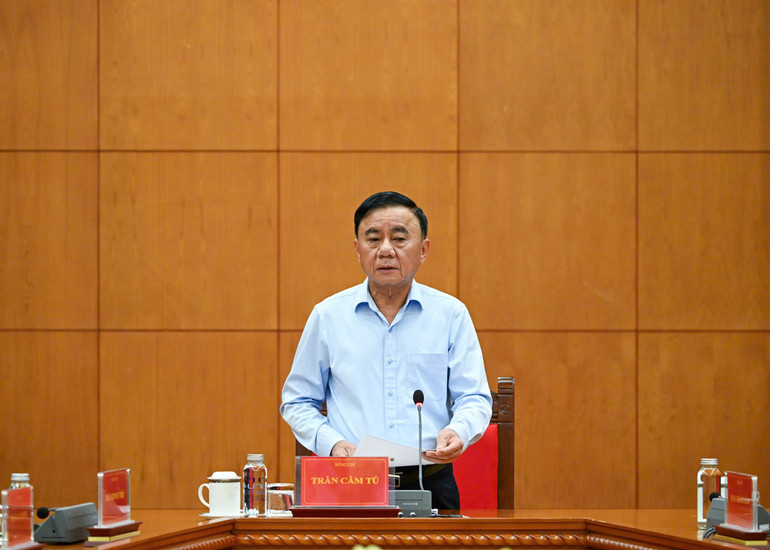 Các đại biểu dự họp Ban Chỉ đạo xây dựng Đề án. (Ảnh: DUY LINH)