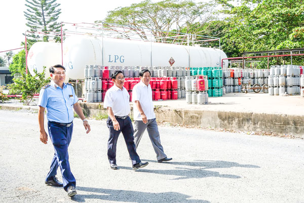 Sở Công Thương phối hợp cùng ngành chức năng và doanh nghiệp triển khai nhiều giải pháp nhằm bảo đảm nguồn cung và giữ ổn định thị trường nhiên liệu trên địa bàn tỉnh.

