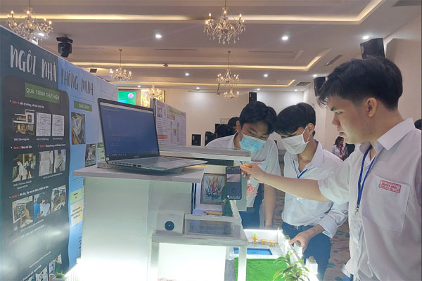 Tập trung nâng cao chất lượng nguồn nhân lực của tỉnh trong giai đoạn mới.

