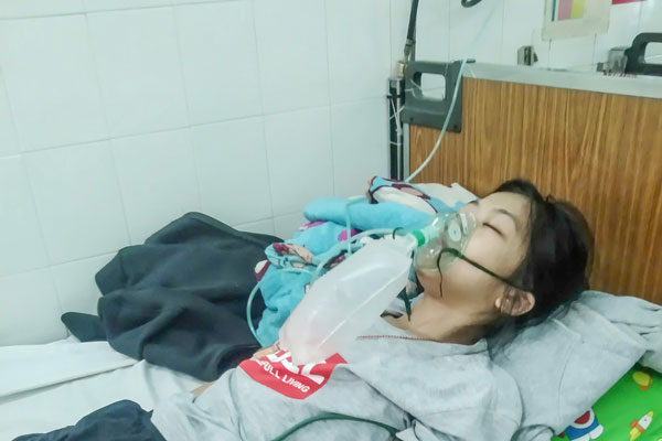 Bé Bảo Trâm đang được điều trị tích cực.

