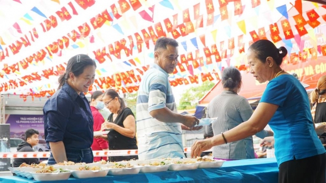 Phục vụ miễn phí 1.500 phần bánh đặc trưng vùng miền tại ngày hội bánh dân gian Nam Bộ