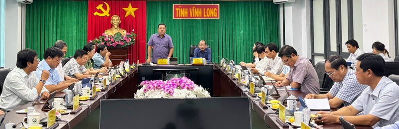 Hội đồng thẩm định tỉnh họp thẩm định 3 xã đạt chuẩn nông thôn mới và nông thôn mới kiểu mẫu.