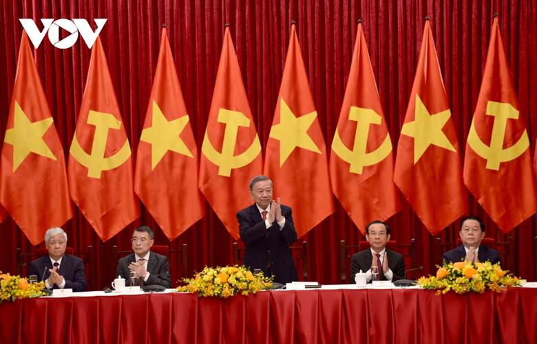  
Tổng Bí thư Tô Lâm cùng các lãnh đạo tại buổi tiếp.