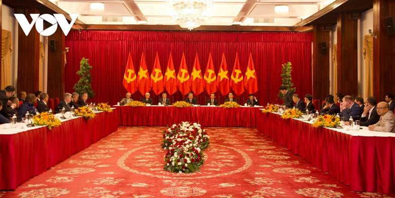 Tổng Bí thư Tô Lâm tiếp các Trưởng đoàn chính đảng các nước dự Lễ kỷ niệm 50 năm Ngày Giải phóng miền Nam, thống nhất đất nước.
