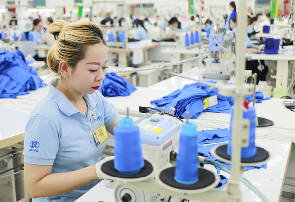 Phát triển công nghiệp xanh là xu hướng tất yếu đi đến phát triển bền vững.

