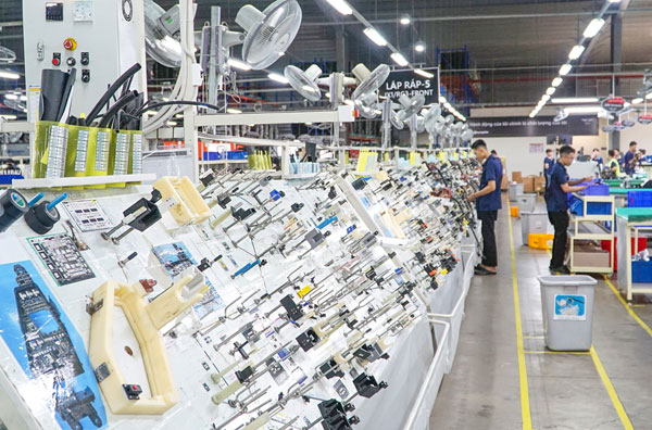 Tình hình sản xuất kinh doanh của doanh nghiệp trong khu công nghiệp trên địa bàn tỉnh ổn định, phát triển.