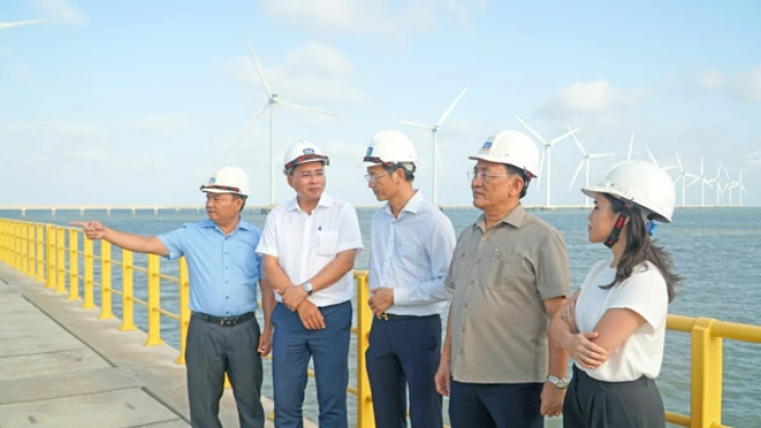 Từ tiềm năng điện gió đến khát vọng trung tâm năng lượng tái tạo