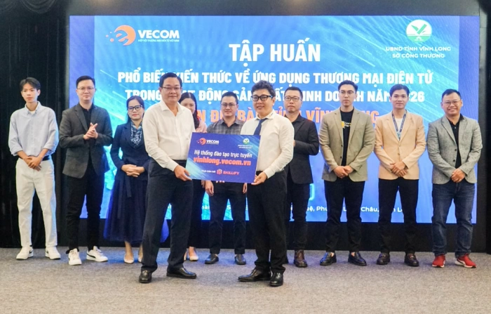 Nâng cao năng lực ứng dụng thương mại điện tử