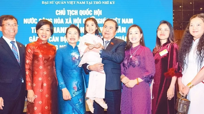 Chủ tịch Quốc hội kết thúc chuyến tham dự IPU-152 tại Thổ Nhĩ Kỳ và thăm chính thức Italia