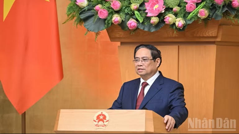 Thủ tướng Chính phủ Phạm Minh Chính phát biểu ý kiến tại hội nghị. (Ảnh: TRẦN HẢI)