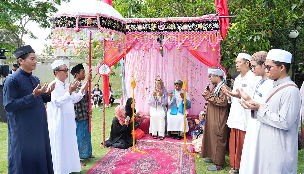 “Nét duyên làng Chăm” tái hiện trong đám cưới của đồng bào.