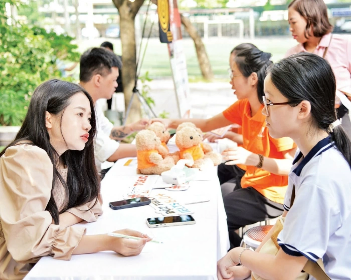 Nghiên cứu hoàn thiện thể chế phát triển hệ thống giáo dục