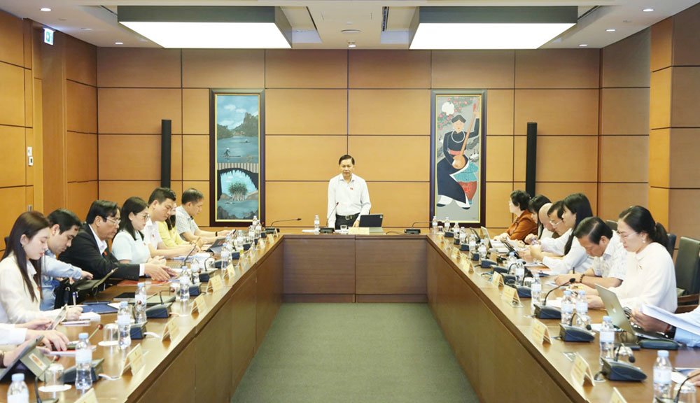 Quang cảnh buổi họp Tổ.