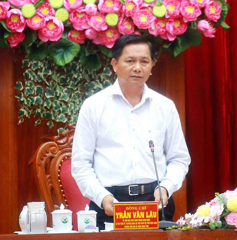 Đồng chí Trần Văn Lâu – Ủy viên Ban Chấp hành Trung ương Đảng, Bí thư Tỉnh ủy, Trưởng Tiểu ban An ninh mạng tỉnh phát biểu chỉ đạo.