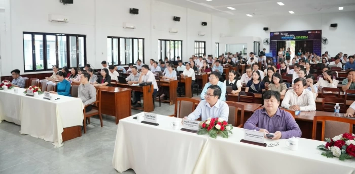 Bế mạc hội nghị lãnh đạo các trường THPT năm 2026