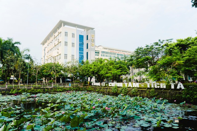 Khuôn viên một trường thành viên thuộc ĐH Đà Nẵng - gương mặt mới trong bảng xếp hạng ĐH tốt nhất châu Á năm 2026 của THE

ẢNH: TRƯỜNG ĐẠI HỌC SƯ PHẠM - ĐẠI HỌC ĐÀ NẴNG

