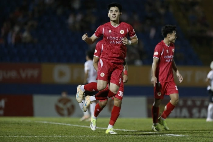 Đình Bắc chạy đà hoàn hảo hướng tới AFF Cup đầu với đội tuyển Việt Nam