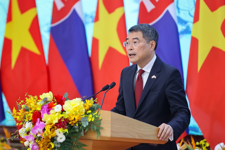 Thủ tướng Lê Minh Hưng cho biết, để đưa quan hệ Đối tác Chiến lược giữa hai nước đi vào chiều sâu trong thời gian tới, hai bên đã thống nhất cao về việc thúc đẩy hiệu quả các nhóm giải pháp - Ảnh: VGP/Nhật Bắc