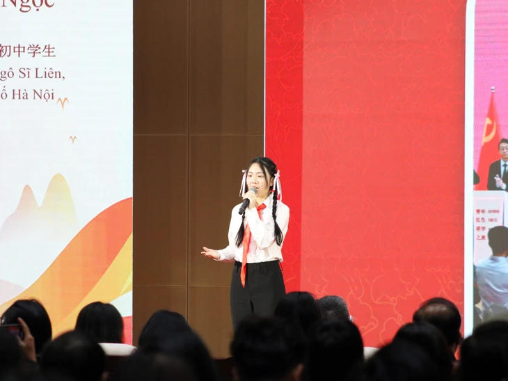 Năm nay là lần đầu tiên chương trình có sự góp mặt của các đại diện thiếu nhi - Ảnh: TRỌNG NHÂN

