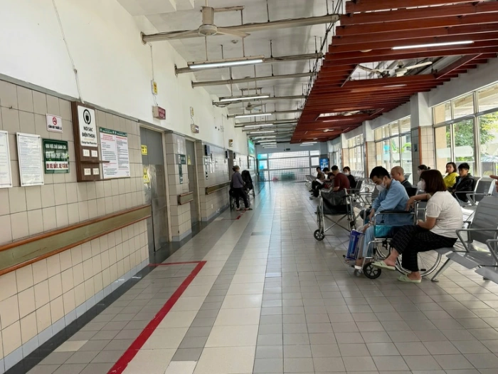 Đề xuất phạt từ 10 đến 30 triệu đồng khi phát tán thông tin khám chữa bệnh sai lệch