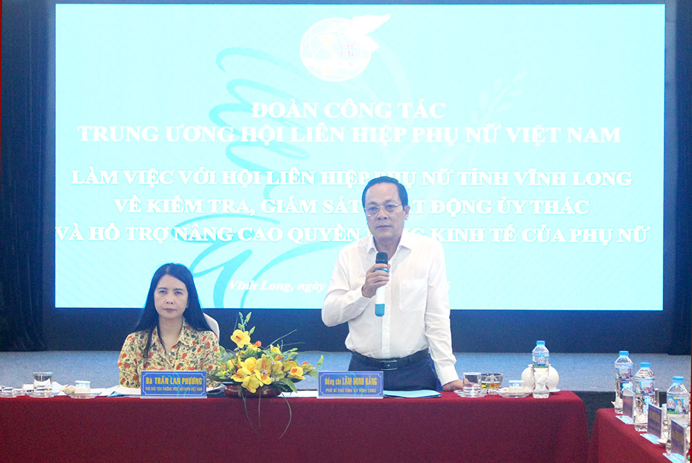 Đồng chí Lâm Minh Đằng- Phó Bí thư Tỉnh ủy phát biểu tại buổi làm việc.