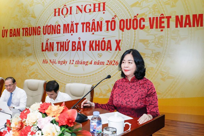 Bà Bùi Thị Minh Hoài, Ủy viên Bộ Chính trị, Bí thư Trung ương Đảng, Chủ tịch Ủy ban Trung ương MTTQ Việt Nam phát biểu. Ảnh: Quang Vinh