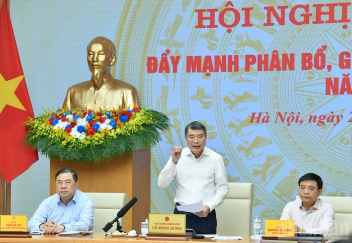 Đẩy mạnh phân bổ, giải ngân vốn đầu tư công năm 2026 với quyết tâm chính trị cao hơn rất nhiều