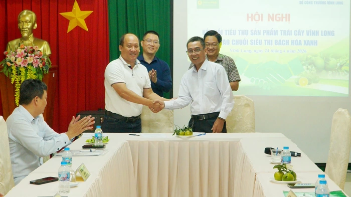 Kết nối tiêu thụ trái cây vào chuỗi siêu thị Bách Hóa Xanh