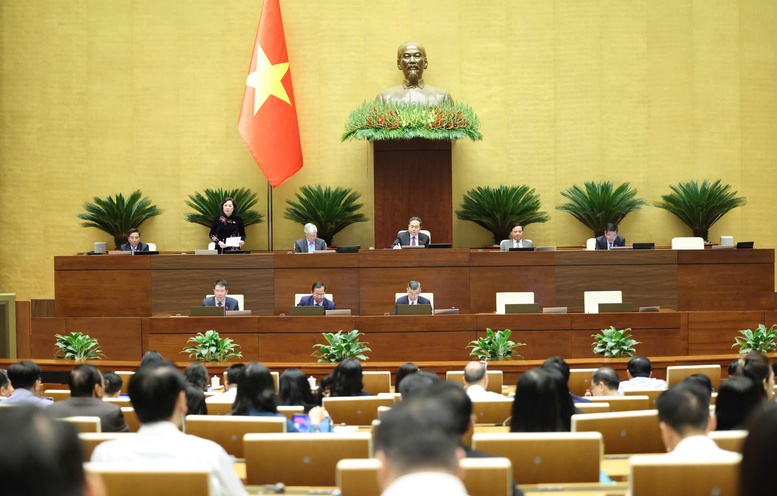 Toàn cảnh phiên thảo luận tại Quốc hội sáng 21/4 - Ảnh: VGP/Nhật Bắc