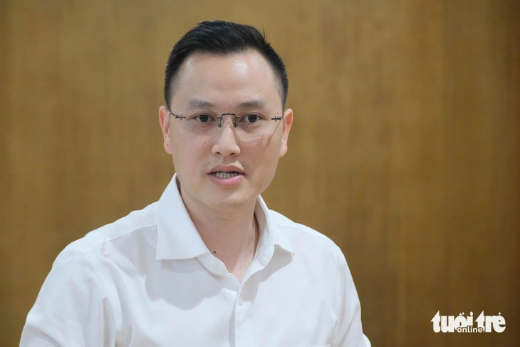 Ông Nguyễn Anh Cương - Phó cục trưởng Cục Viễn thông - chia sẻ tại buổi họp báo - Ảnh: NGUYÊN BẢO