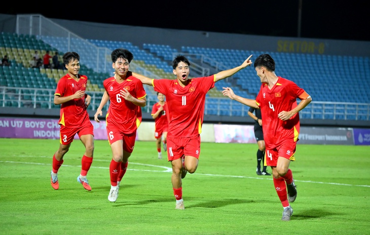 U17 Việt Nam có chiến thắng đậm trước Malaysia tại trận chung kết U17 Đông Nam Á để trở thành đội có số lần vô địch nhiều nhất - Ảnh: VFF