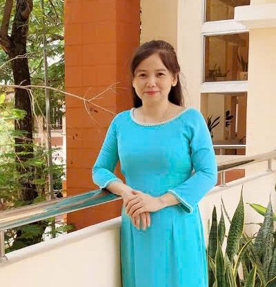 Cô Trần Ngọc Ngân.