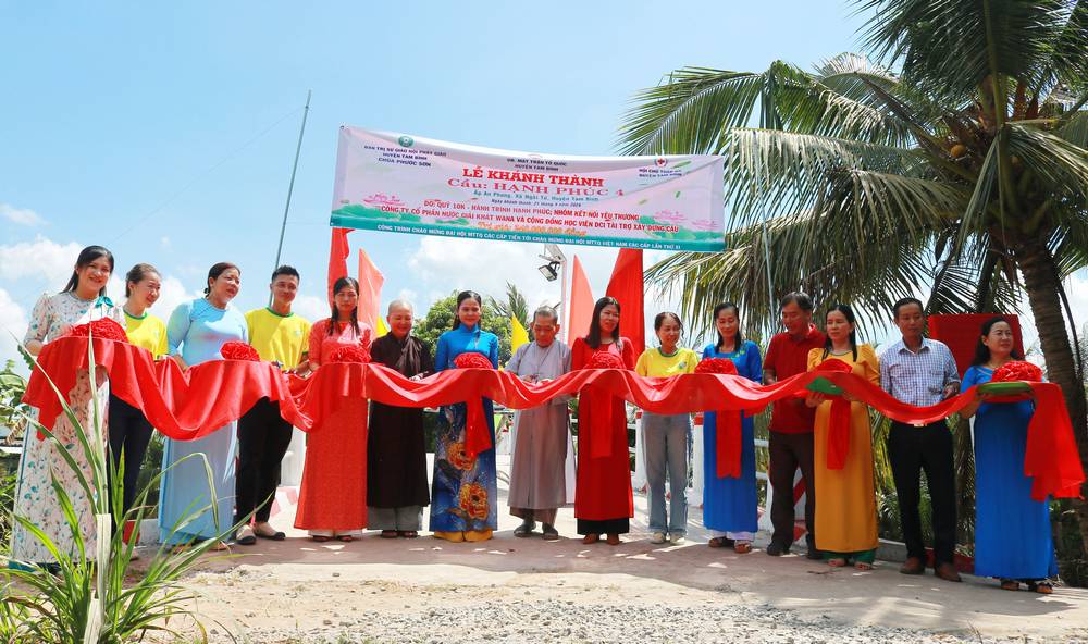 Phát huy tinh thần, trách nhiệm của Phật giáo trong bảo đảm an sinh xã hội tỉnh.

