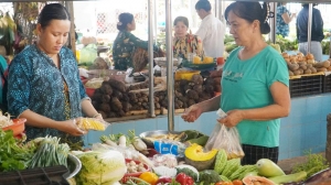 Nỗi lo tăng giá tiêu dùng