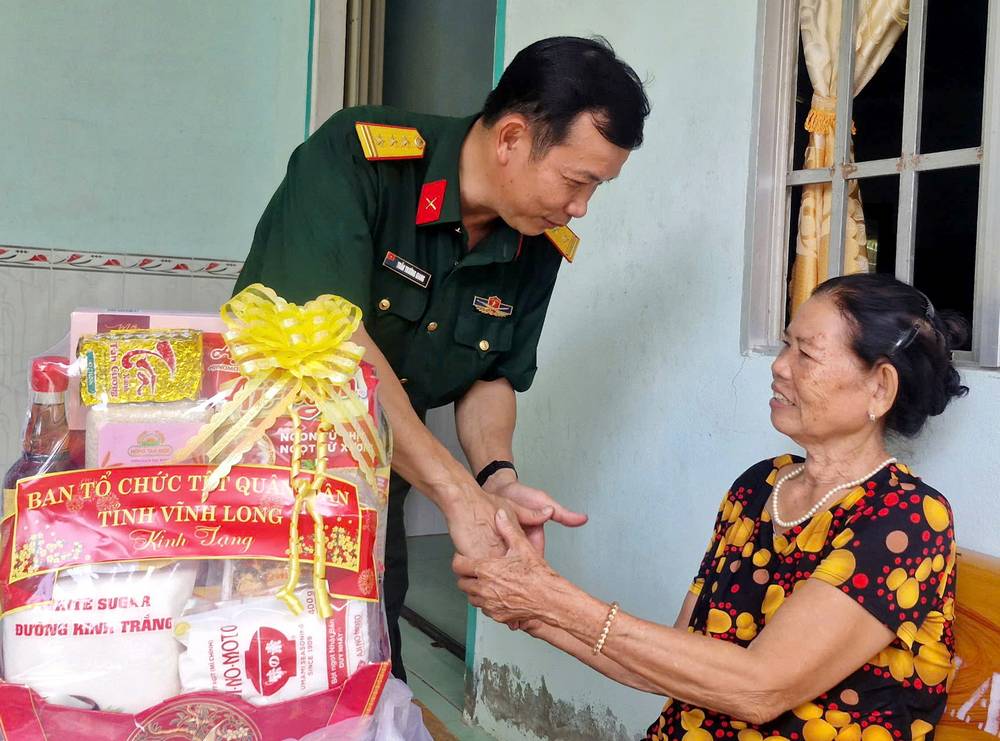 Các hoạt động chăm lo cho gia đình chính sách luôn được Đảng, Nhà nước quan tâm.