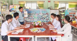 Kỳ 2: Tấm gương người thầy giáo tự học và sáng tạo