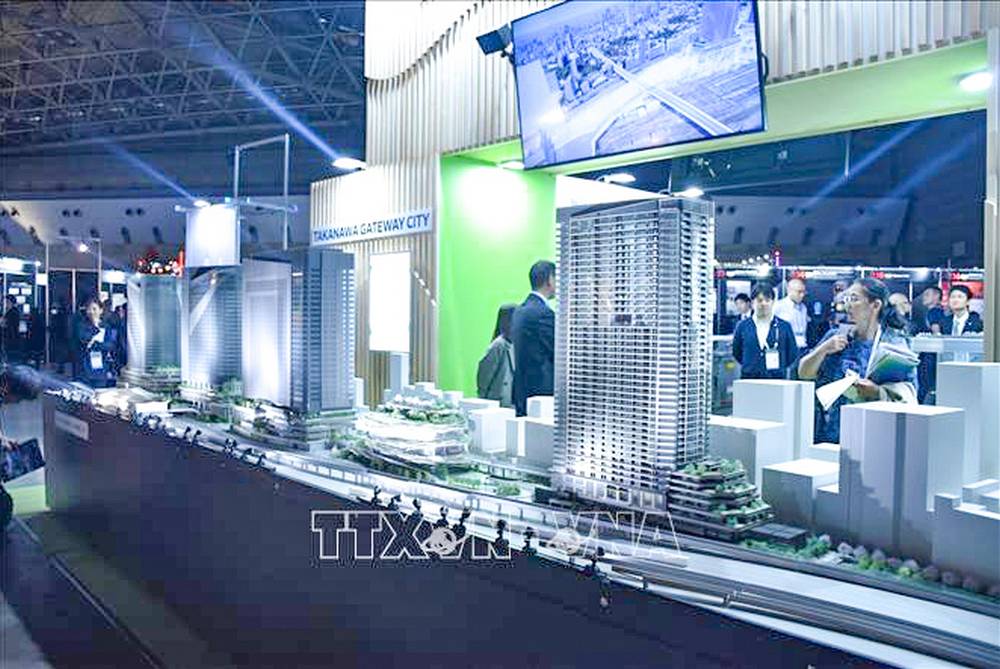 
Tập đoàn đường sắt Nhật Bản giới thiệu mô hình thành phố tương lai.