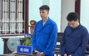 Giấu ma túy trong...
thùng bia